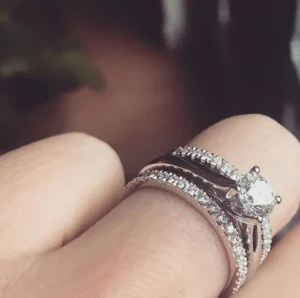 Ring witgoud briljant 0.74 crt.